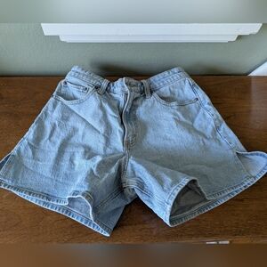 Abercrombie & Fitch Curve Love High Rise Dad Shorts